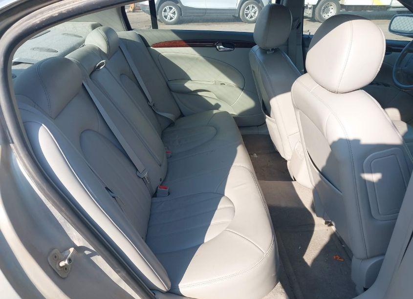 Photo 8 of 2008 Buick Lucerne CXL (VIN 1G4HD57298U138762)