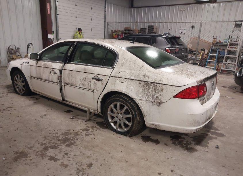 Photo 3 of 2008 Buick Lucerne CXL (VIN 1G4HD57298U187718)