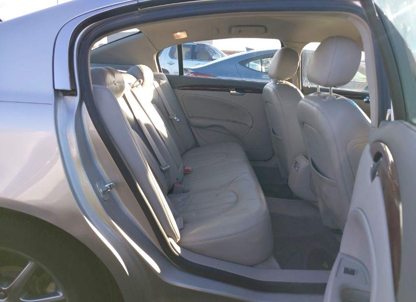 Photo 8 of 2006 Buick Lucerne CXL (VIN 1G4HD572X6U162498)