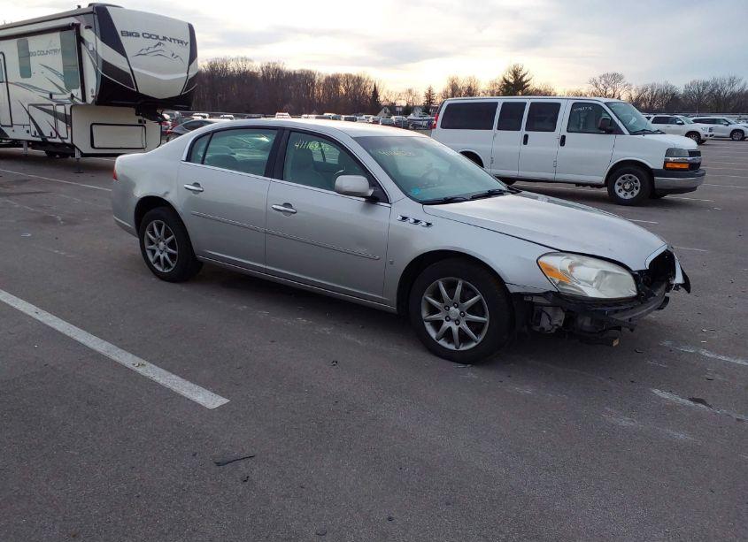 2007 Buick Lucerne CXL (VIN 1G4HD572X7U124769) main photo