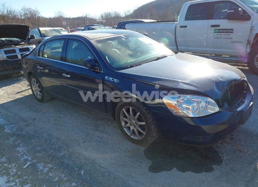 2007 Buick Lucerne CXL (VIN 1G4HD572X7U137005) main photo