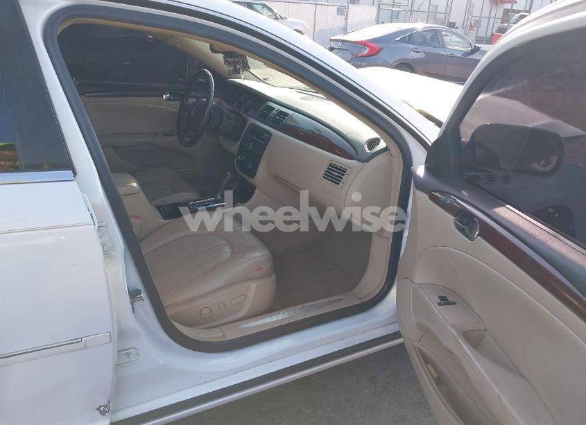 Photo 5 of 2007 Buick Lucerne CXL (VIN 1G4HD572X7U179352)