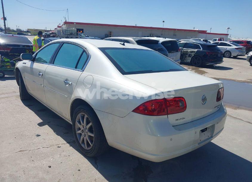 Photo 3 of 2008 Buick Lucerne CXL (VIN 1G4HD572X8U102689)