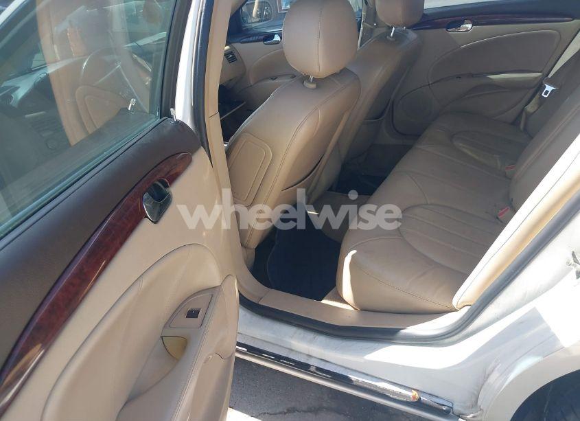 Photo 8 of 2008 Buick Lucerne CXL (VIN 1G4HD572X8U102689)