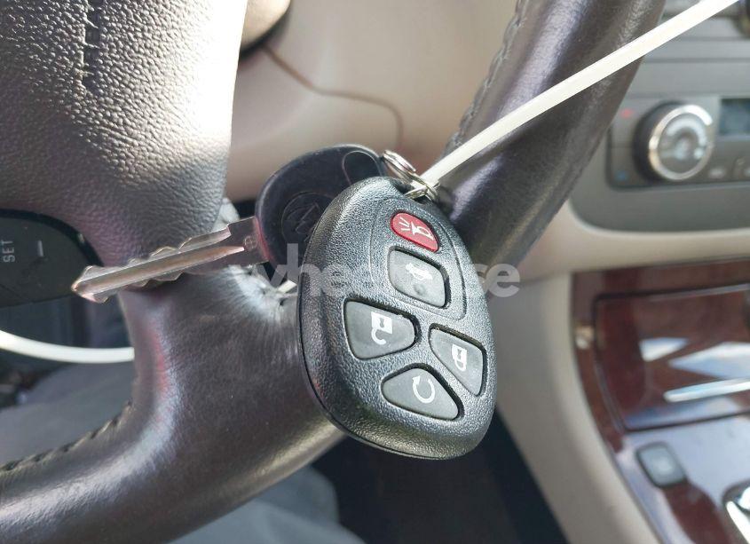 Photo 11 of 2008 Buick Lucerne CXL (VIN 1G4HD572X8U129469)