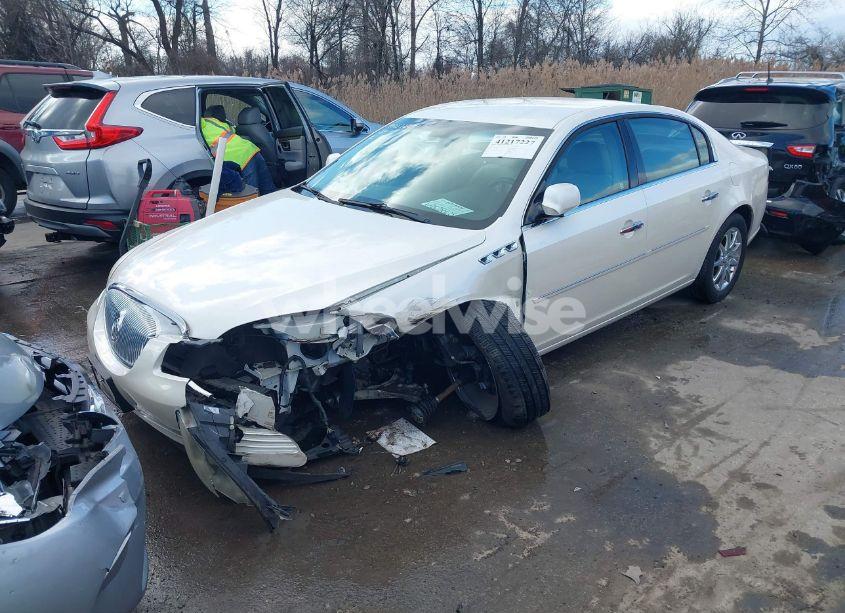 Photo 2 of 2008 Buick Lucerne CXL (VIN 1G4HD572X8U129469)