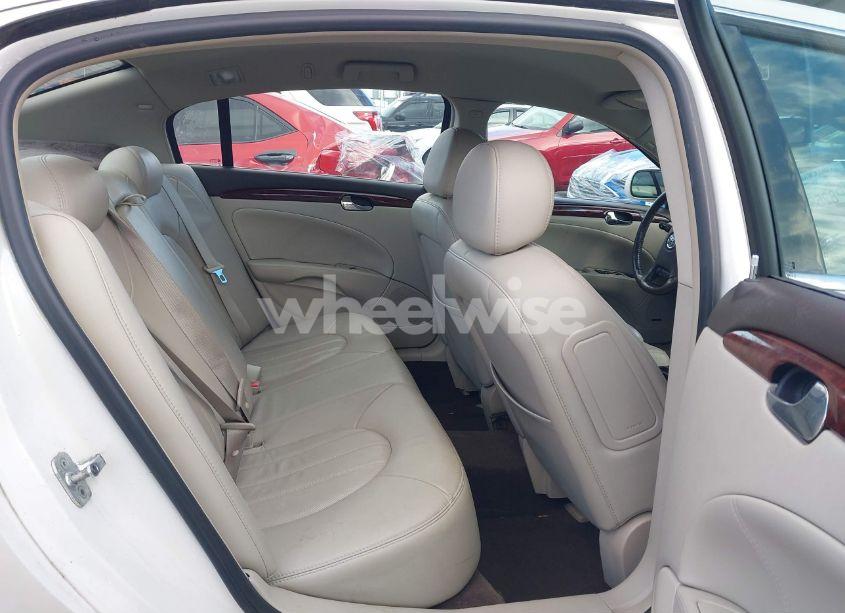 Photo 8 of 2008 Buick Lucerne CXL (VIN 1G4HD572X8U129469)