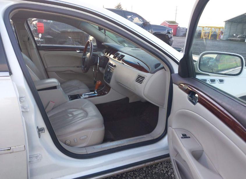 Photo 5 of 2008 Buick Lucerne CXL (VIN 1G4HD572X8U130752)