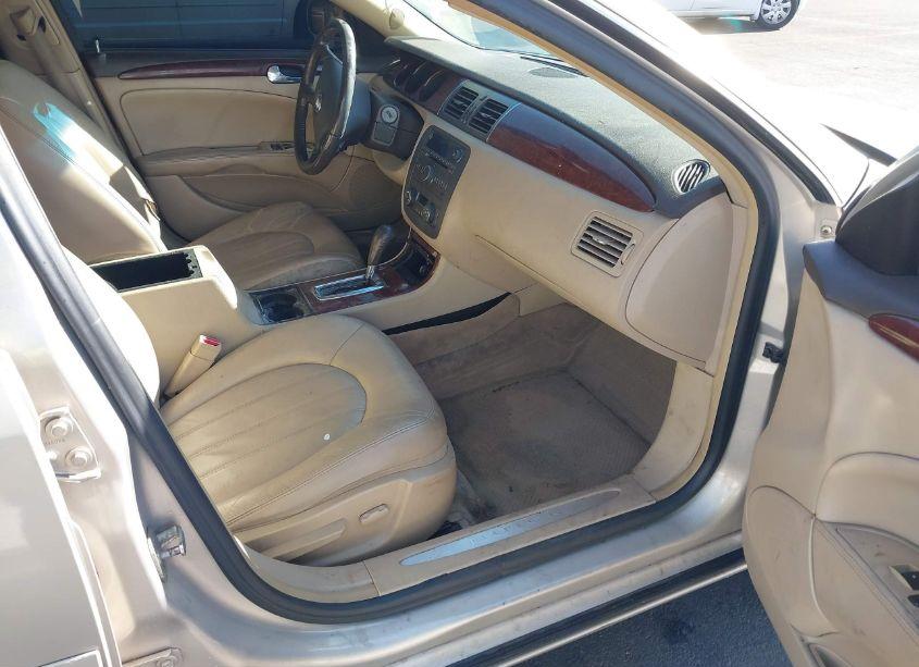 Photo 5 of 2008 Buick Lucerne CXL (VIN 1G4HD572X8U143596)