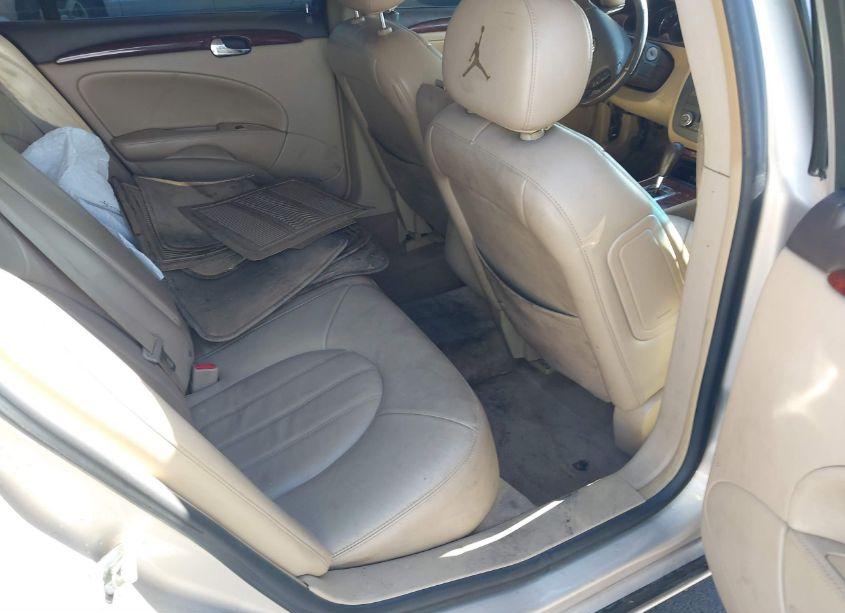 Photo 8 of 2008 Buick Lucerne CXL (VIN 1G4HD572X8U143596)