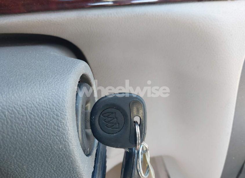 Photo 11 of 2008 Buick Lucerne CXL (VIN 1G4HD572X8U174444)