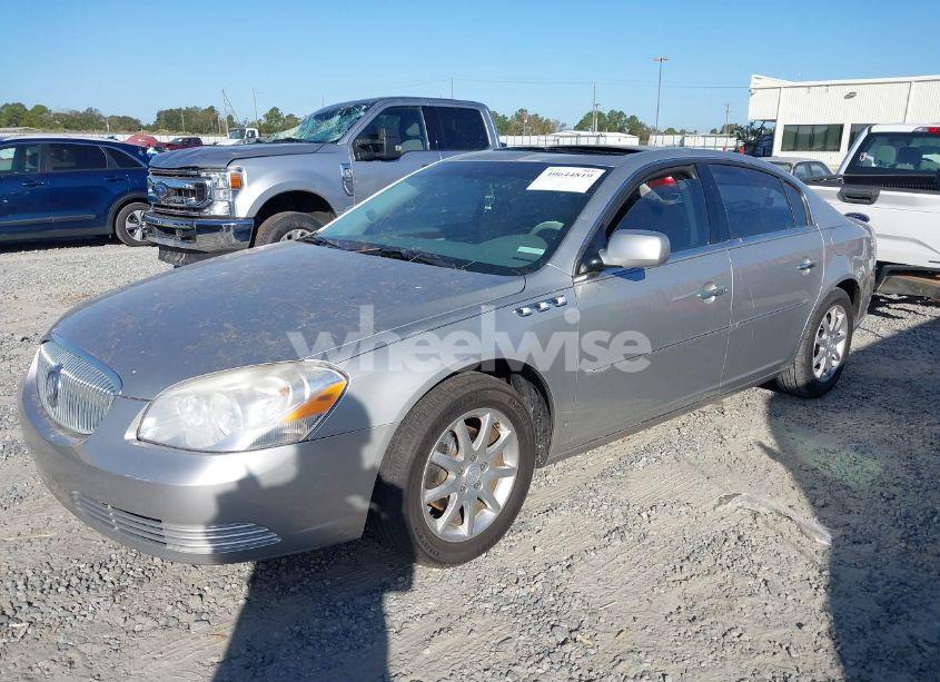 Photo 2 of 2008 Buick Lucerne CXL (VIN 1G4HD572X8U174444)