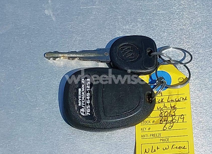 Photo 11 of 2009 Buick Lucerne CXL-3 (VIN 1G4HD57M79U118013)