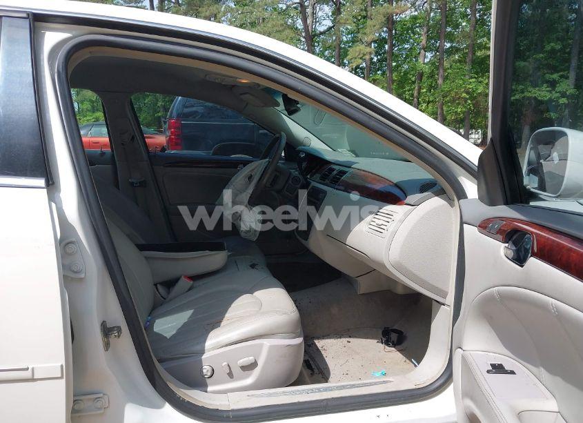 Photo 5 of 2009 Buick Lucerne CXL-3 (VIN 1G4HD57M79U135698)