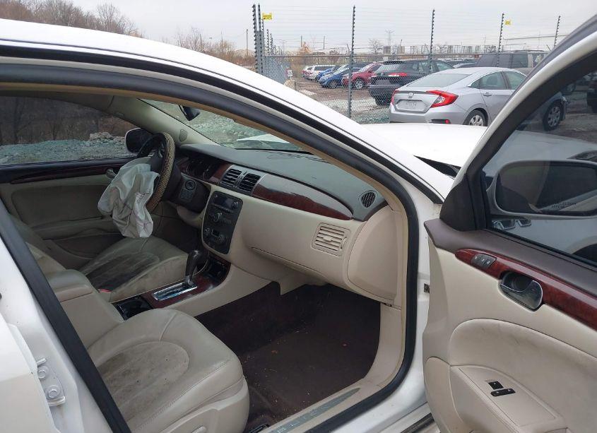 Photo 5 of 2010 Buick Lucerne CXL SPECIAL EDITION (VIN 1G4HD5EM2AU117620)