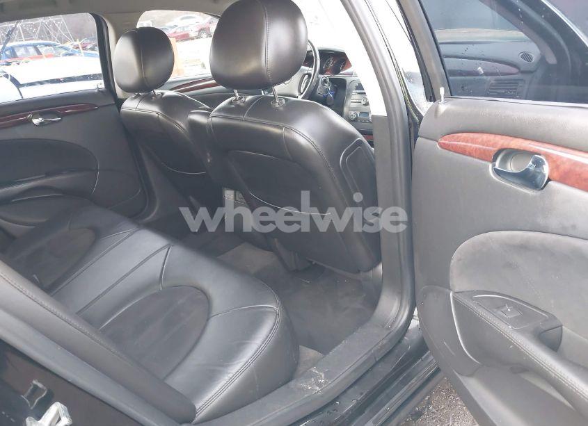 Photo 8 of 2010 Buick Lucerne CXL SPECIAL EDITION (VIN 1G4HD5EM5AU116123)