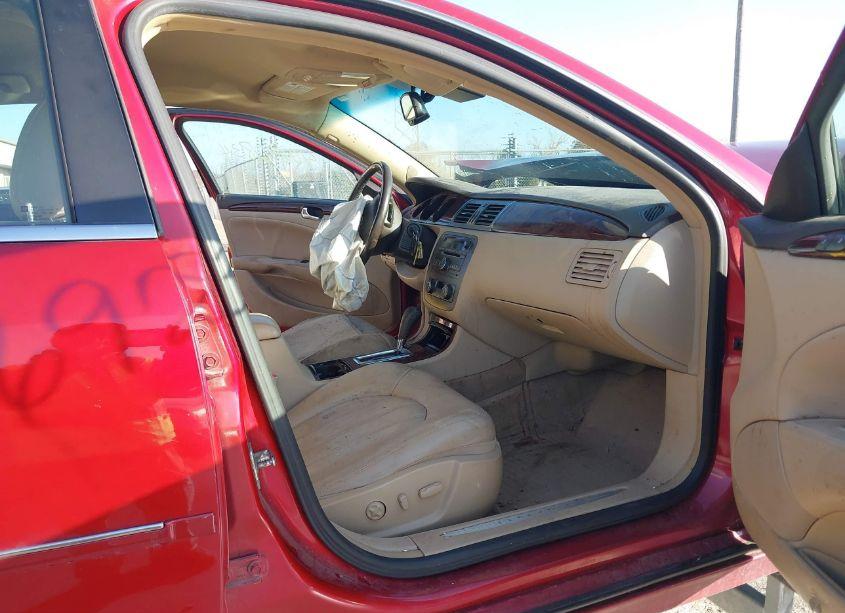 Photo 5 of 2010 Buick Lucerne CXL-3 (VIN 1G4HE5EM6AU120016)