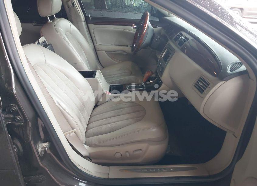 Photo 5 of 2008 Buick Lucerne SUPER (VIN 1G4HF57958U202027)