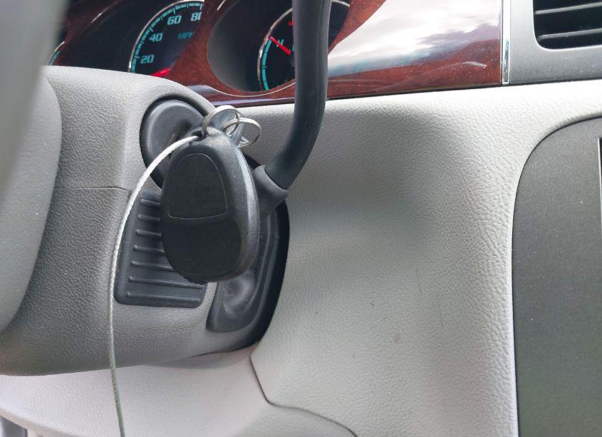 Photo 11 of 2010 Buick Lucerne CXL-4 (VIN 1G4HF5EM8AU105580)