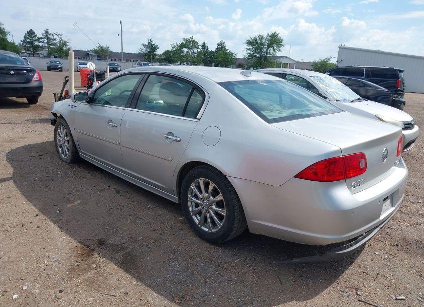 Photo 3 of 2010 Buick Lucerne CXL-4 (VIN 1G4HF5EM8AU105580)