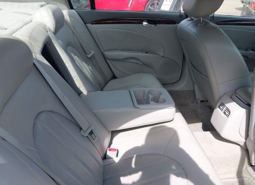 Photo 8 of 2010 Buick Lucerne CXL-4 (VIN 1G4HF5EM8AU105580)