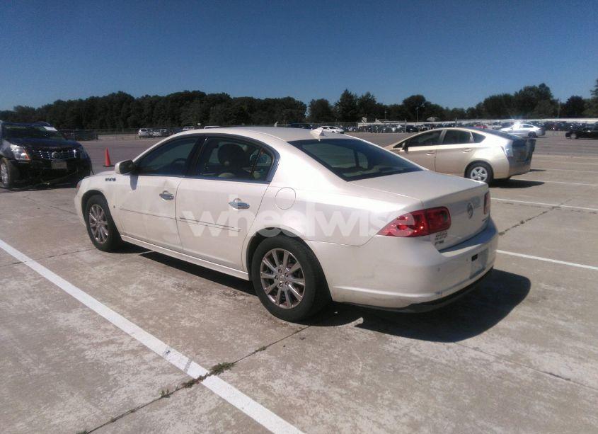 Photo 3 of 2010 Buick Lucerne CXL-5 (VIN 1G4HG5EM2AU112005)