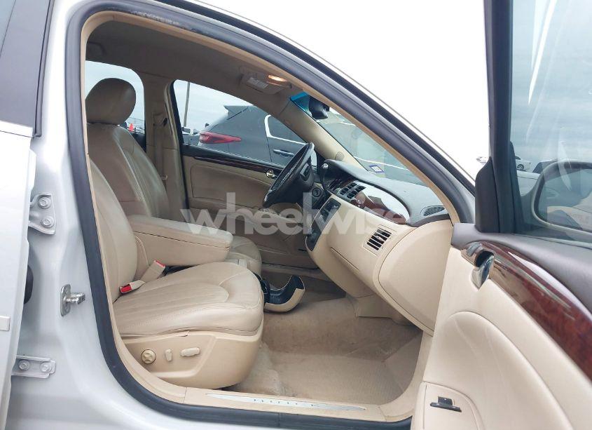 Photo 5 of 2010 Buick Lucerne CXL PREMIUM (VIN 1G4HJ5EM3AU129672)