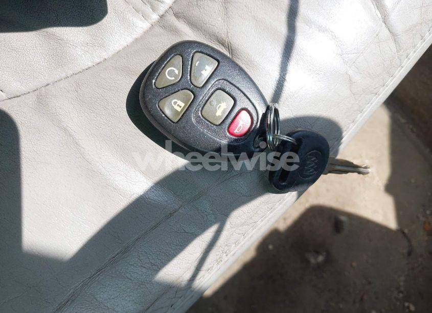 Photo 11 of 2010 Buick Lucerne CXL PREMIUM (VIN 1G4HJ5EM6AU126183)