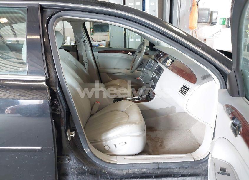 Photo 5 of 2011 Buick Lucerne CXL PREMIUM (VIN 1G4HJ5EM9BU132030)