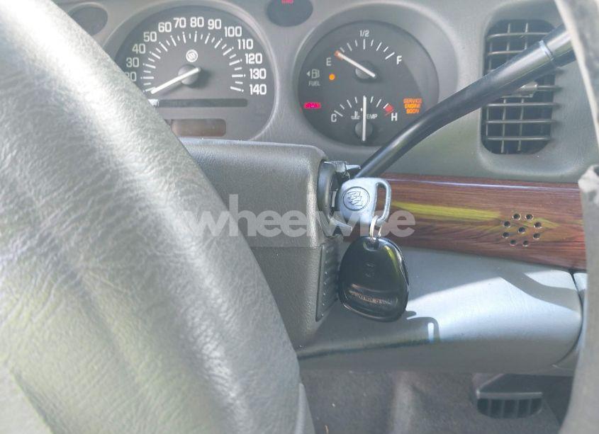 Photo 11 of 2005 Buick Lesabre CUSTOM (VIN 1G4HP52K65U270971)