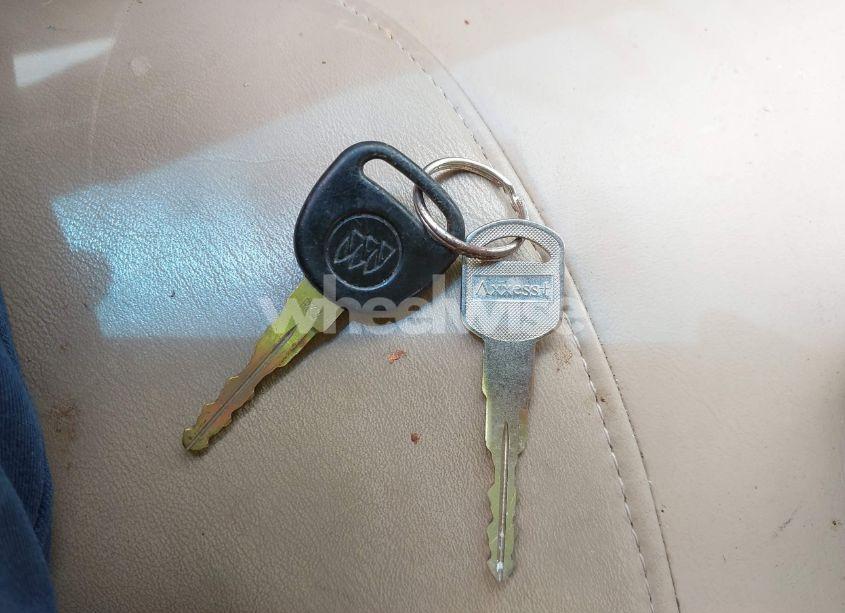 Photo 11 of 2005 Buick Lesabre CUSTOM (VIN 1G4HP52K85U257509)