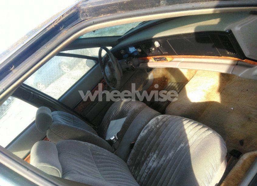 Photo 5 of 1995 Buick Lesabre CUSTOM (VIN 1G4HP52L8SH514519)