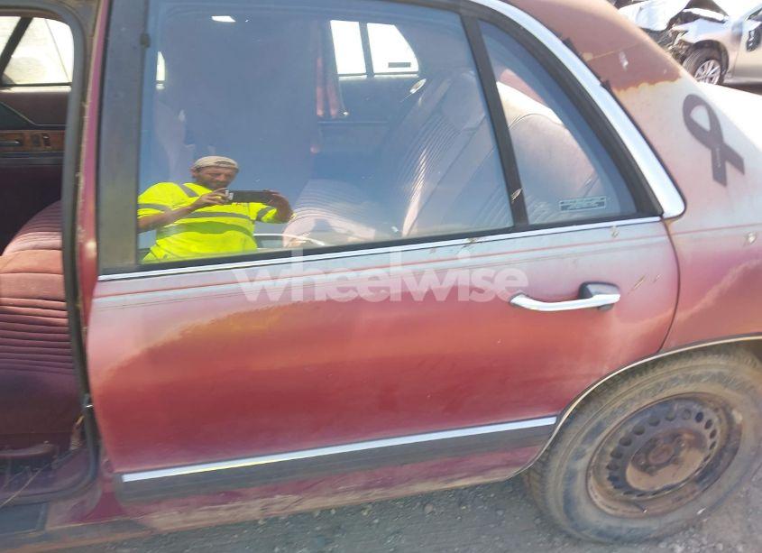 Photo 16 of 1995 Buick Lesabre CUSTOM (VIN 1G4HP52L9SH476959)