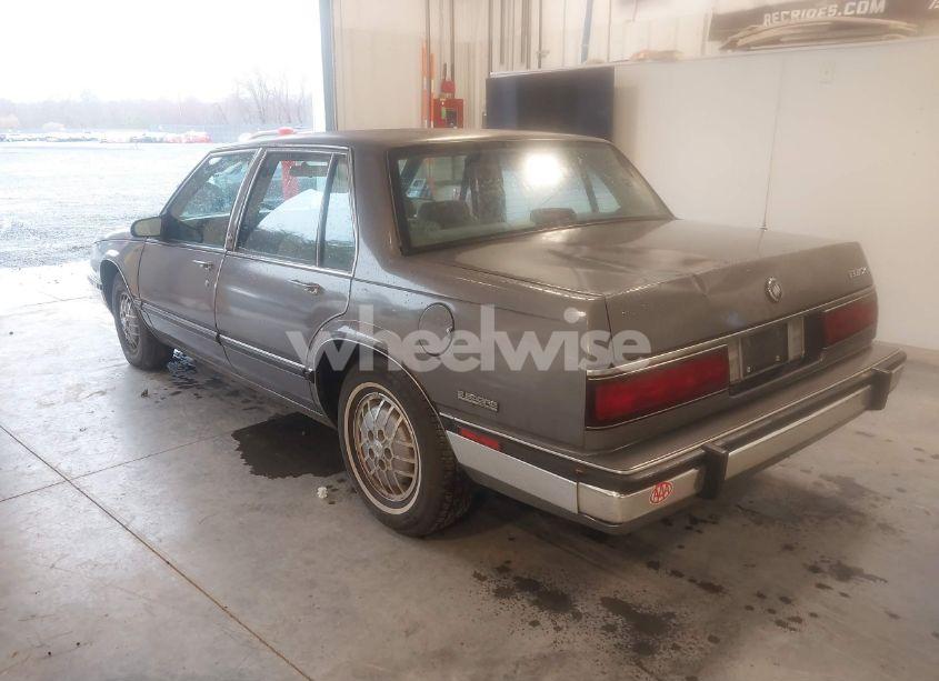 Photo 3 of 1989 Buick Lesabre CUSTOM (VIN 1G4HP54CXKH457902)