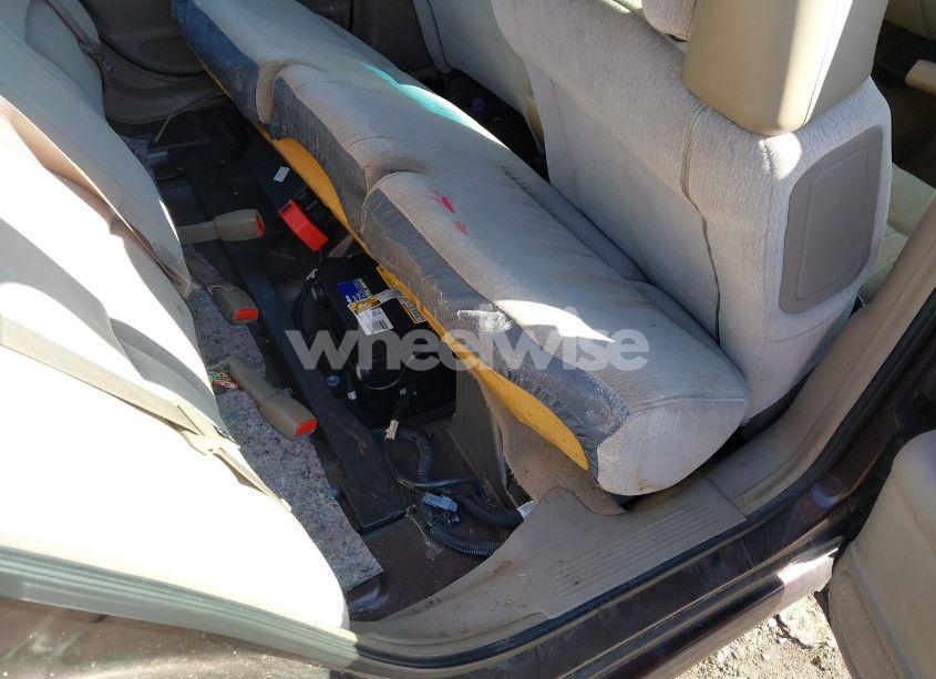 Photo 8 of 2001 Buick Lesabre CUSTOM (VIN 1G4HP54K614184616)