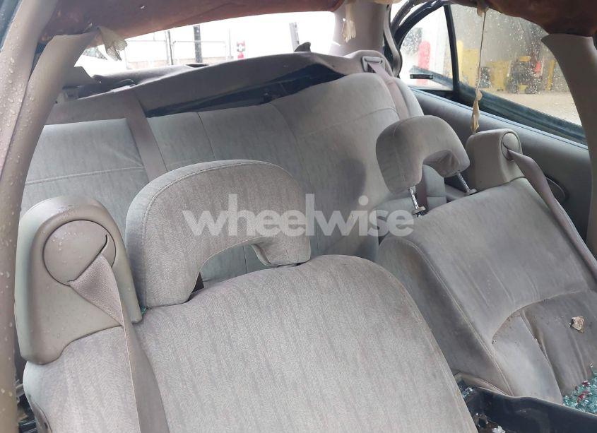 Photo 8 of 2002 Buick Lesabre CUSTOM (VIN 1G4HP54K82U102919)