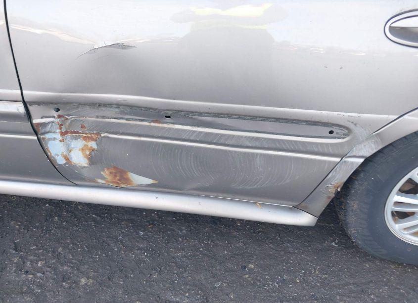 Photo 6 of 2002 Buick Lesabre CUSTOM (VIN 1G4HP54K82U253453)