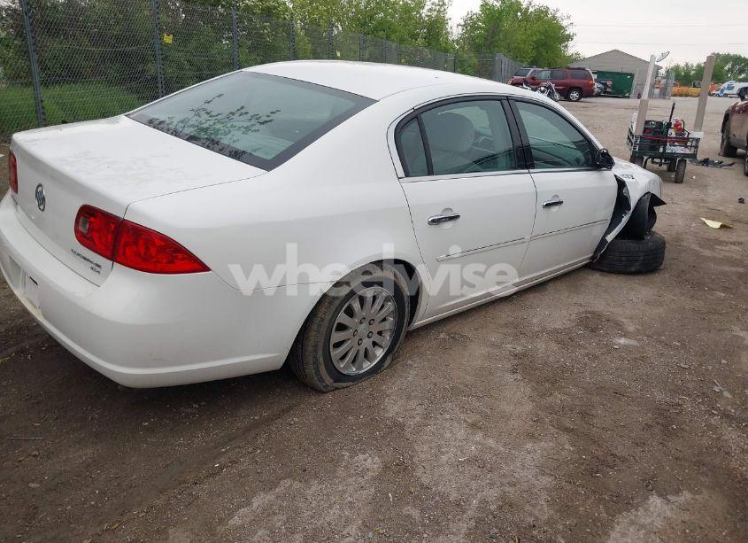 Photo 4 of 2008 Buick Lucerne CX (VIN 1G4HP57208U107696)