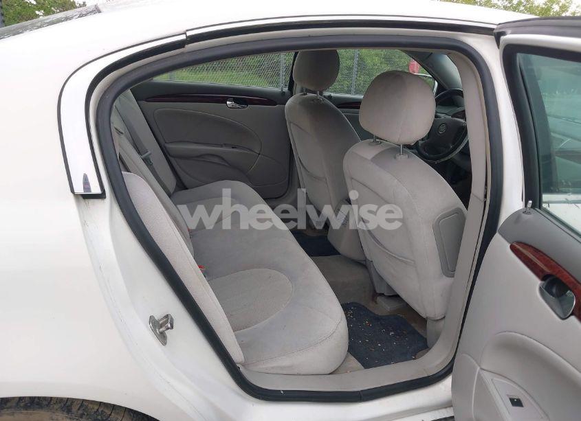 Photo 8 of 2008 Buick Lucerne CX (VIN 1G4HP57208U107696)