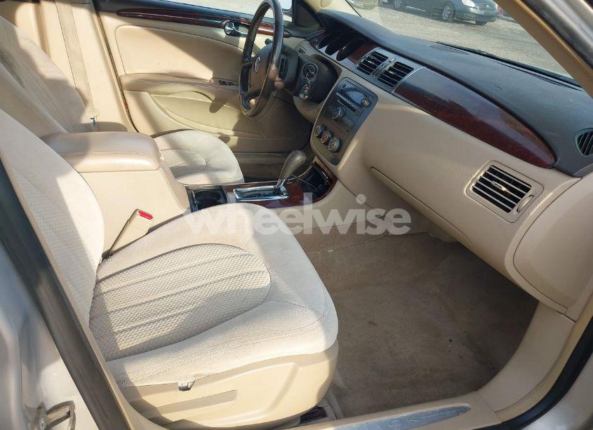 Photo 5 of 2008 Buick Lucerne CX (VIN 1G4HP57228U143177)