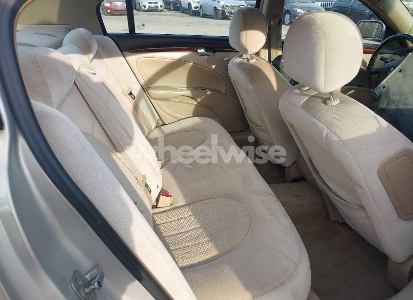 Photo 8 of 2008 Buick Lucerne CX (VIN 1G4HP57228U143177)