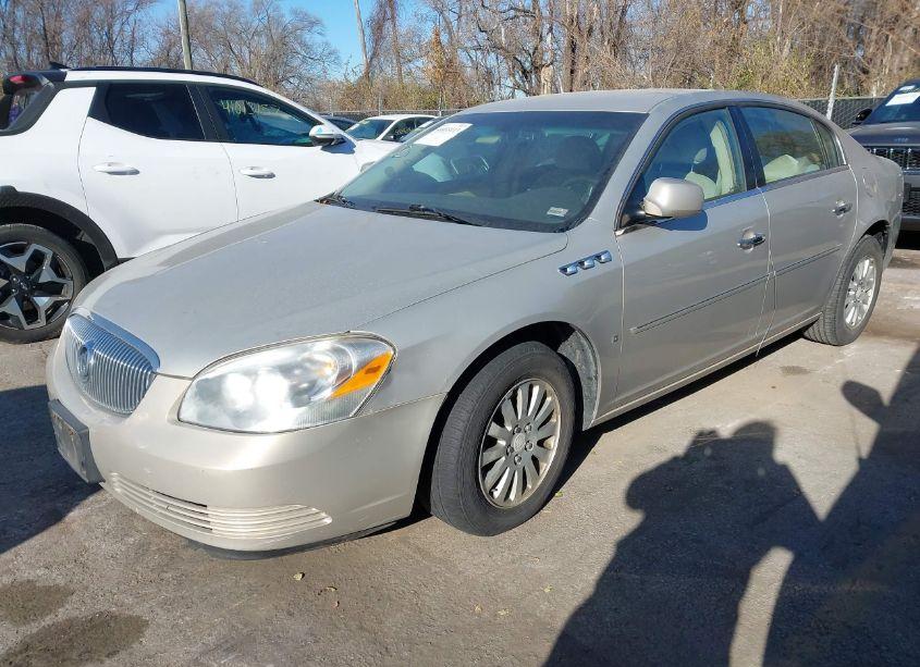 Photo 2 of 2008 Buick Lucerne CX (VIN 1G4HP57228U156530)