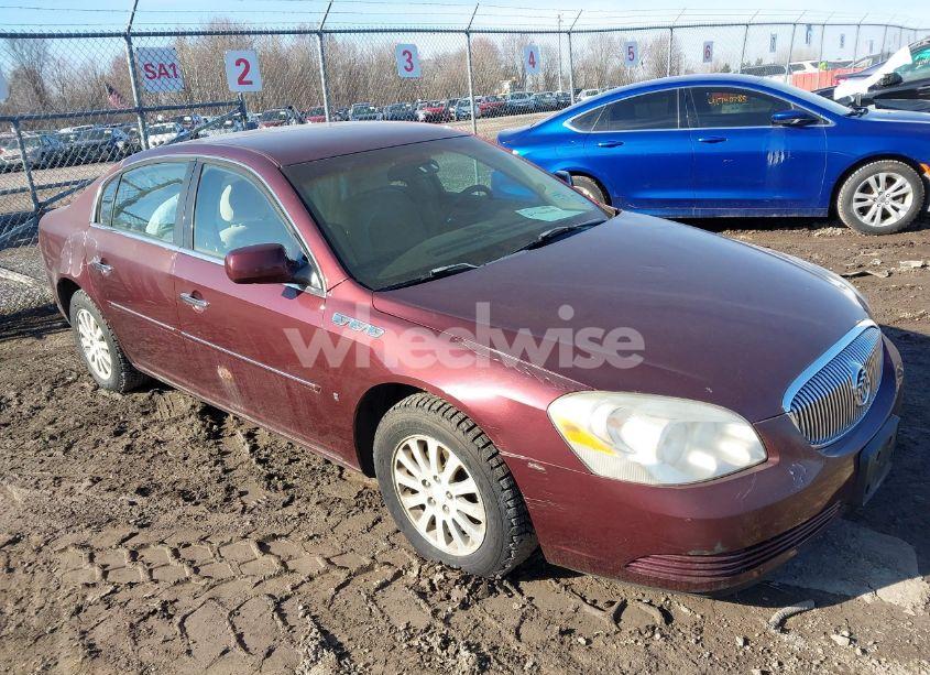 2007 Buick Lucerne CX (VIN 1G4HP57237U103883) main photo