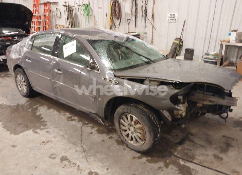 2008 Buick Lucerne CX (VIN 1G4HP57238U142779) main photo