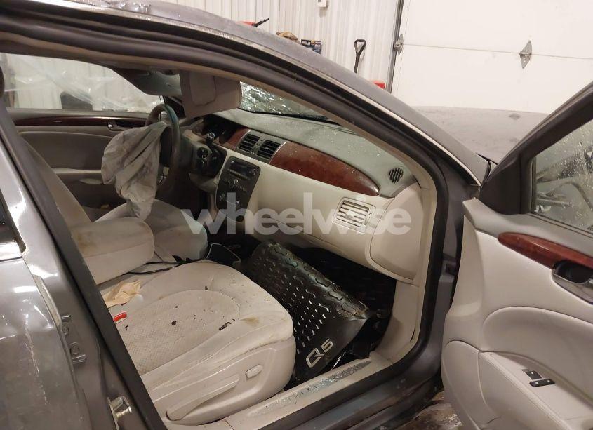 Photo 5 of 2008 Buick Lucerne CX (VIN 1G4HP57238U142779)