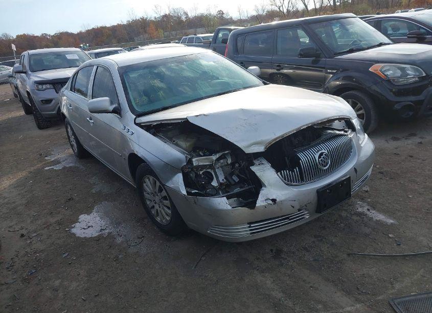 2008 Buick Lucerne CX (VIN 1G4HP57238U156326) main photo