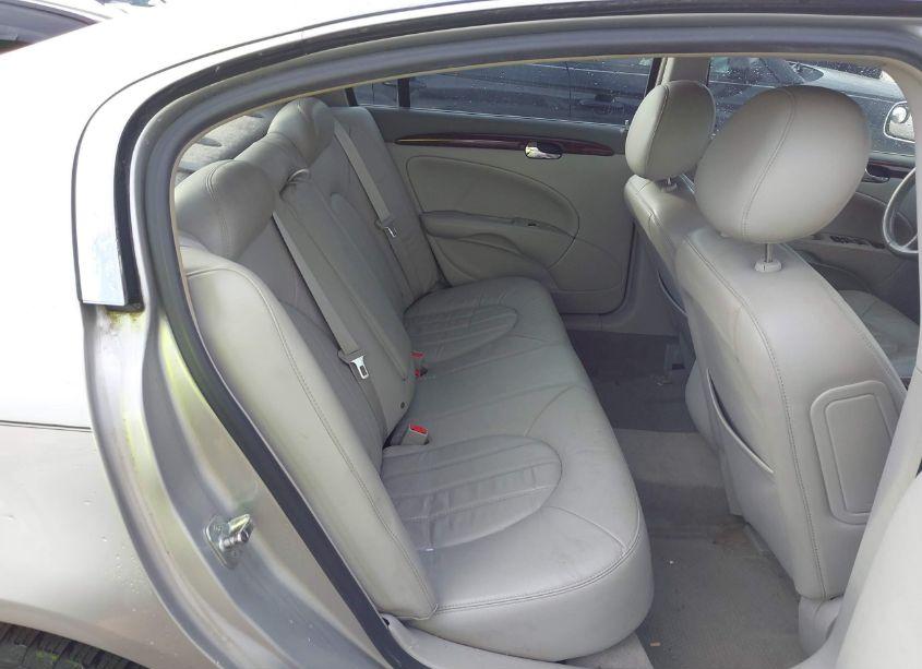 Photo 8 of 2008 Buick Lucerne CX (VIN 1G4HP57238U156326)