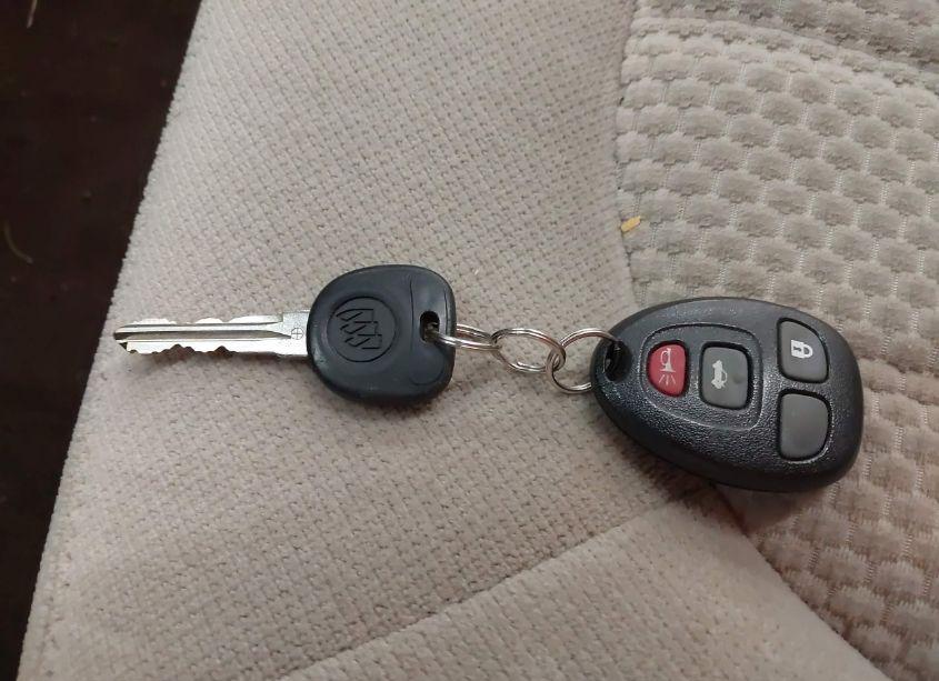 Photo 11 of 2008 Buick Lucerne CX (VIN 1G4HP57258U105958)