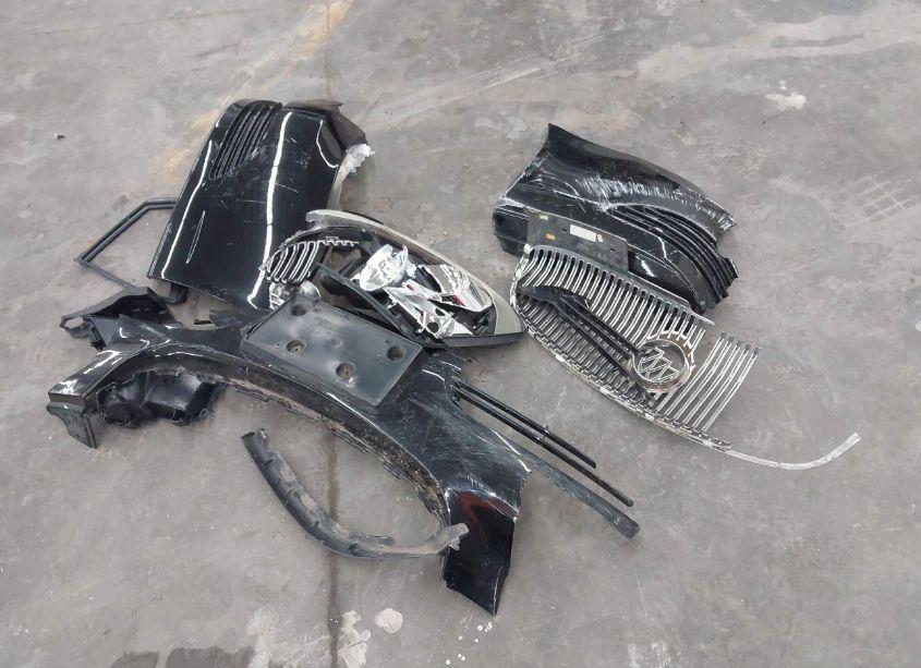 Photo 12 of 2008 Buick Lucerne CX (VIN 1G4HP57258U105958)