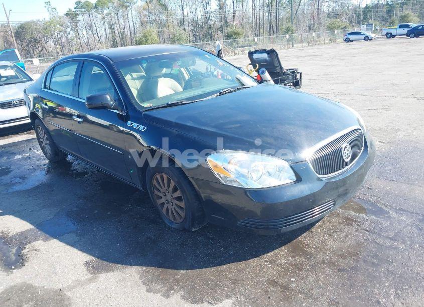 2008 Buick Lucerne CX (VIN 1G4HP57258U155565) main photo